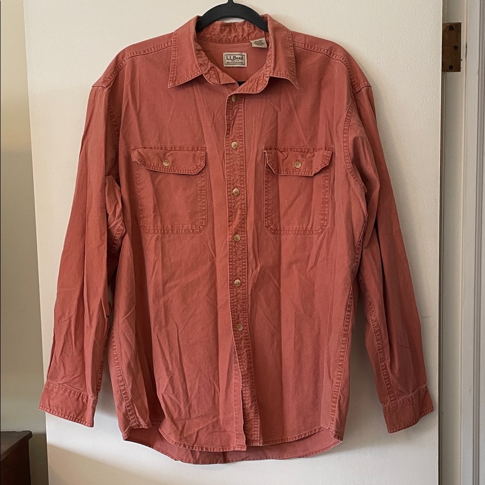 VTG LL Bean 100% Cotton Men’s Large Long Sleeve Button Down Shirt